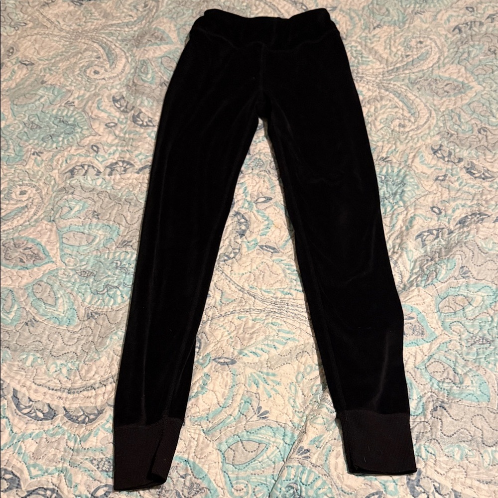 Wander Jet Black Velour Joggers